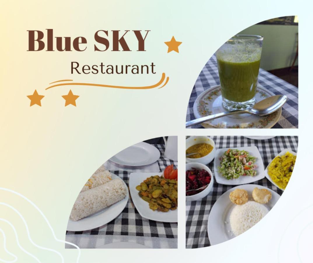 Hotel Blue Sky à Nallathanniya Extérieur photo